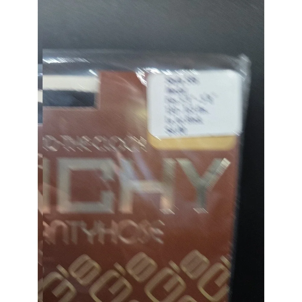 Givenchy‎ Hosiery Signature Pantyhose Le Jet Back Style 586 